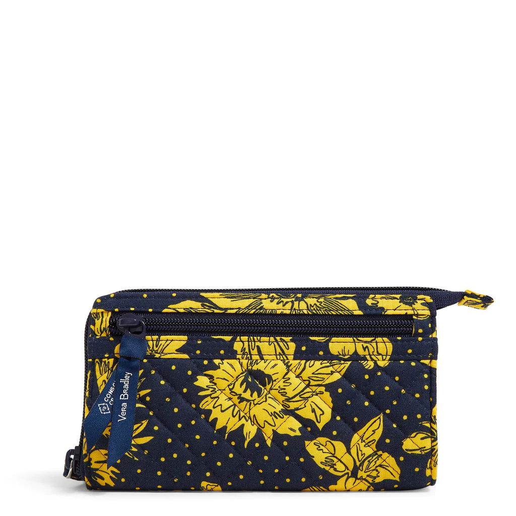 Vera wristlet 2025